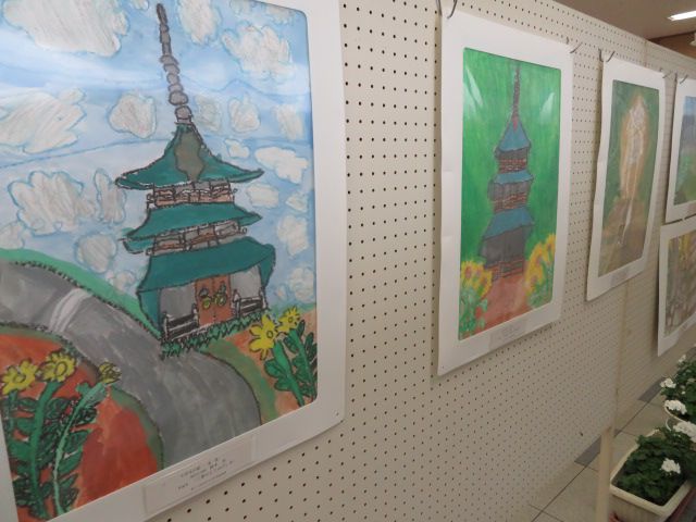 「まほろば百景絵画展」開催中です