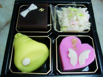引き出物