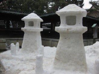 雪灯篭祭り