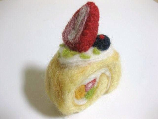 久々に羊毛フェルト