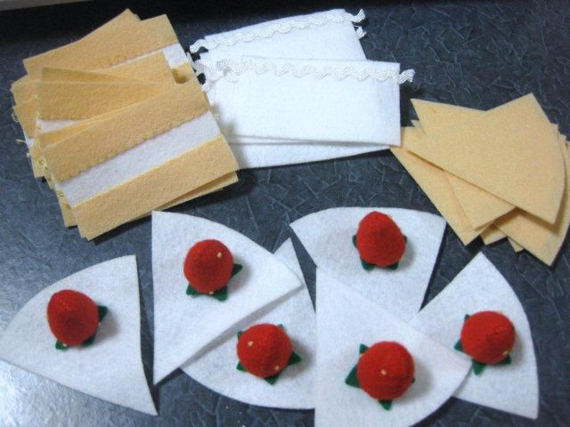 フェルト　～ケーキ製作中２～