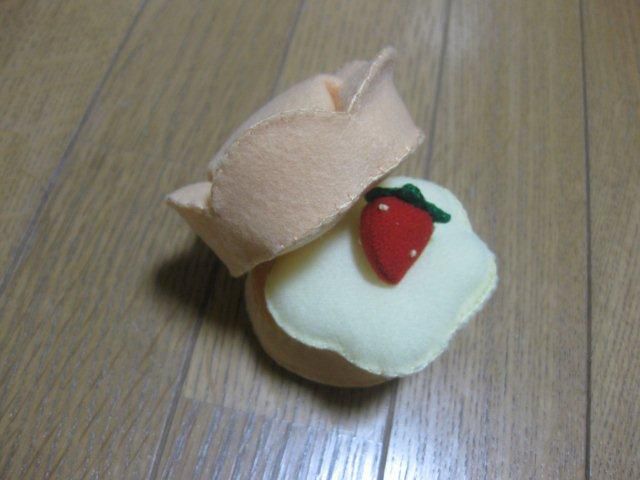 フェルト　～シュークリーム～
