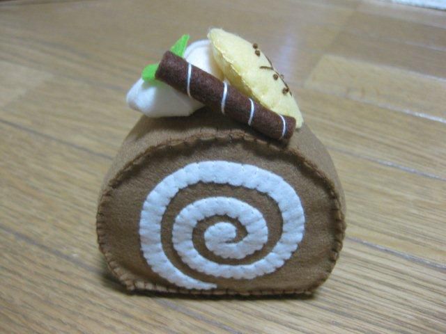 フェルト　～抹茶ロール～