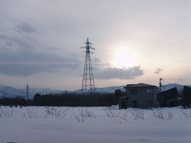 鉄塔を建てるお手伝いを、、、