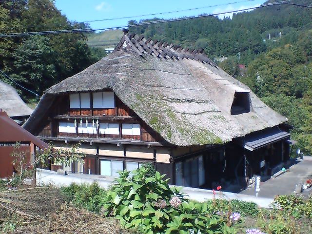 連休の中日に、、、