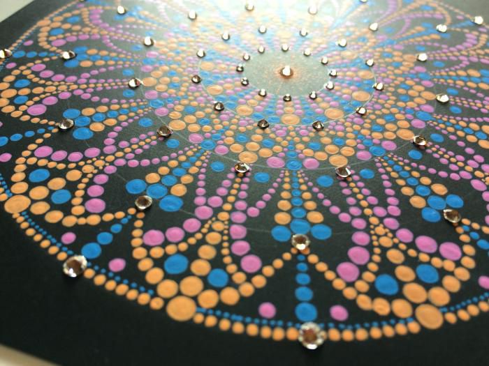 流星群にも遠花火にも