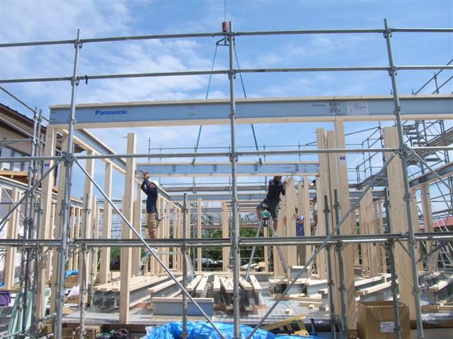 東根市 KA様邸新築工事 10 軸組み建て方1日目  『ﾃｸﾉｽﾄﾗｸﾁｬｰで建てる長期優良住宅』