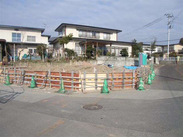 寒河江市 SK様邸新築工事 04 土留め工事2 『ﾃｸﾉｽﾄﾗｸﾁｬｰで建てる長期優良住宅』