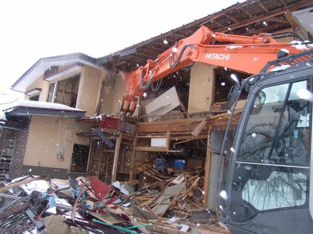 大江町 SS様邸新築工事 02 解体ｽﾀｰﾄ 『ﾃｸﾉｽﾄﾗｸﾁｬｰで建てる長期優良住宅』