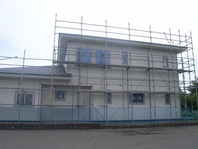 大江町 SS様邸新築工事 28 足場ﾒｯｼｭｼｰﾄ撤去 『ﾃｸﾉｽﾄﾗｸﾁｬｰで建てる長期優良住宅』