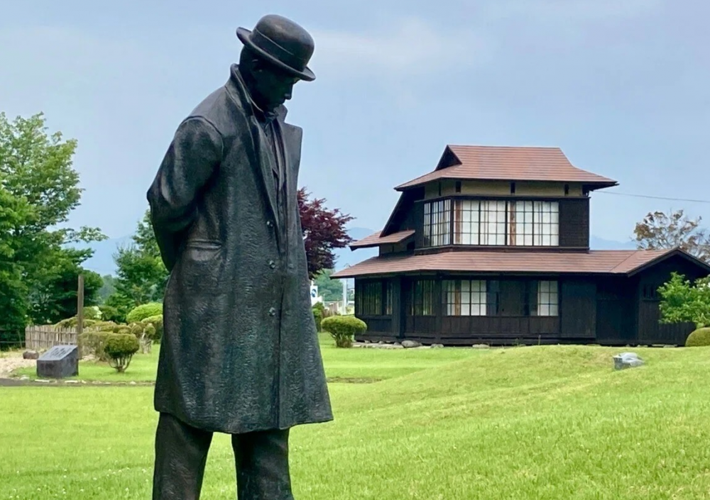 「市長へのメール」…賢治生誕１３０年～その背後でうごめく賢治”利権”～見て見ぬふりに異議申し立て！！？？