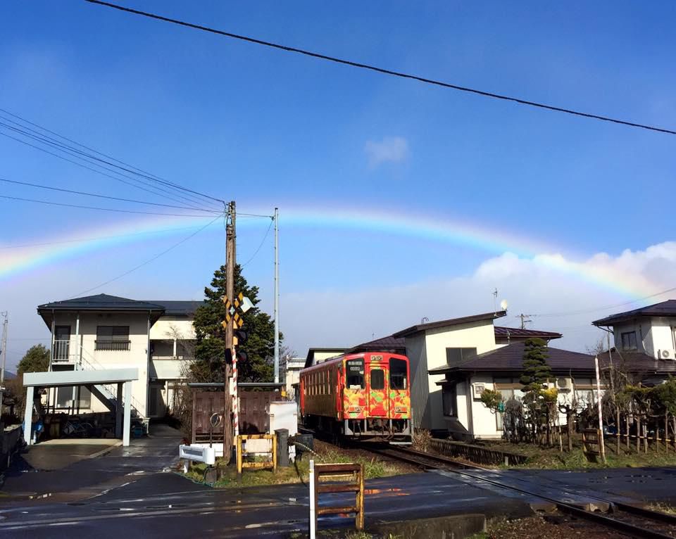 虹と紅花号