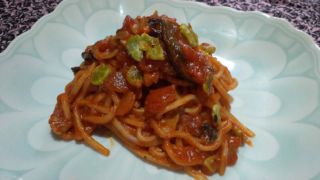 ★。★発芽玄米麺で作ったナポリタン・・・美蔵