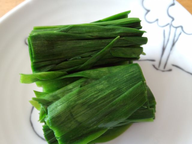 ★。★昨日の野草を食べてみました・・・美蔵
