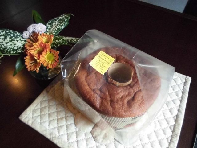 ★。★「米粉のシフォンケーキ」と「お餅」いただきました・・・美蔵