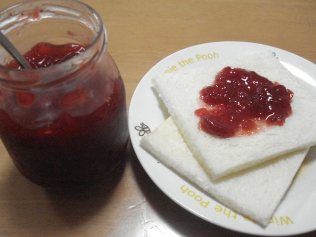 手づくり苺ジャム