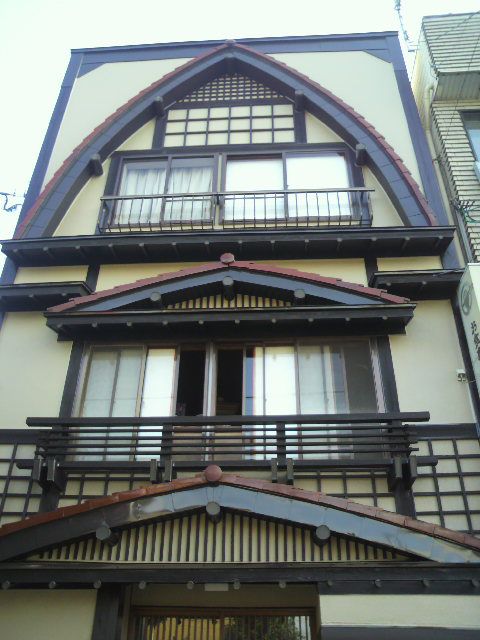 【雨仕舞い改善中　　全景１】