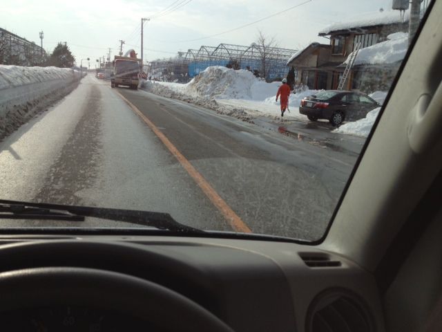 【雪下ろし疲れで…。】