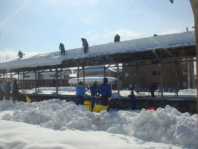 雪下ろし