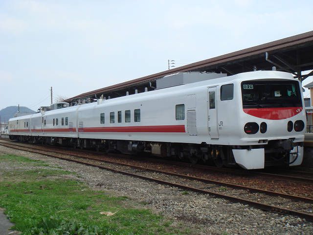 軌道検測車