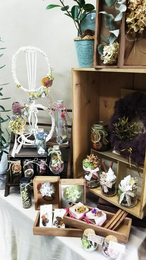 おはな。と。もっと。モモヤ花店。