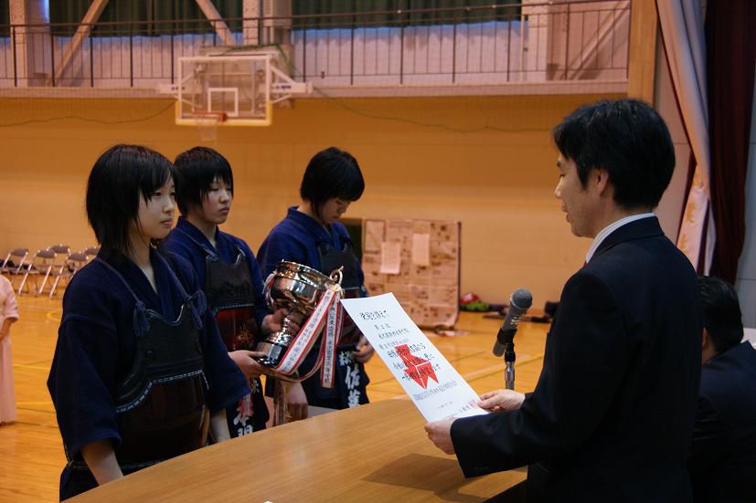 置賜地区高校高体剣道競技の結果（女子）