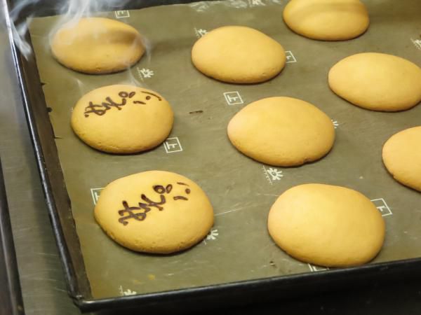 猛暑の中の菓子作りは苦行にも似て…