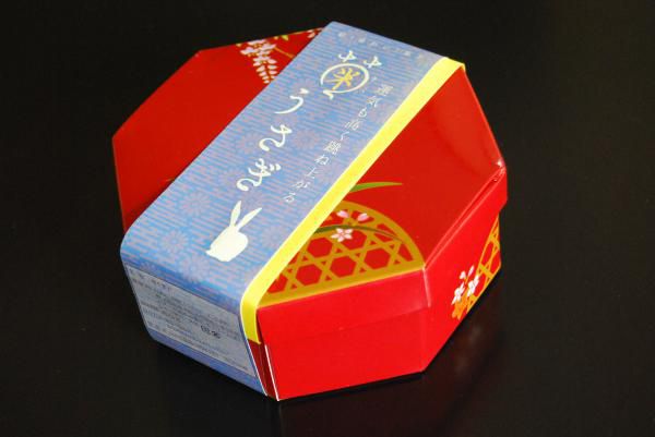 お菓子の美味しい季節