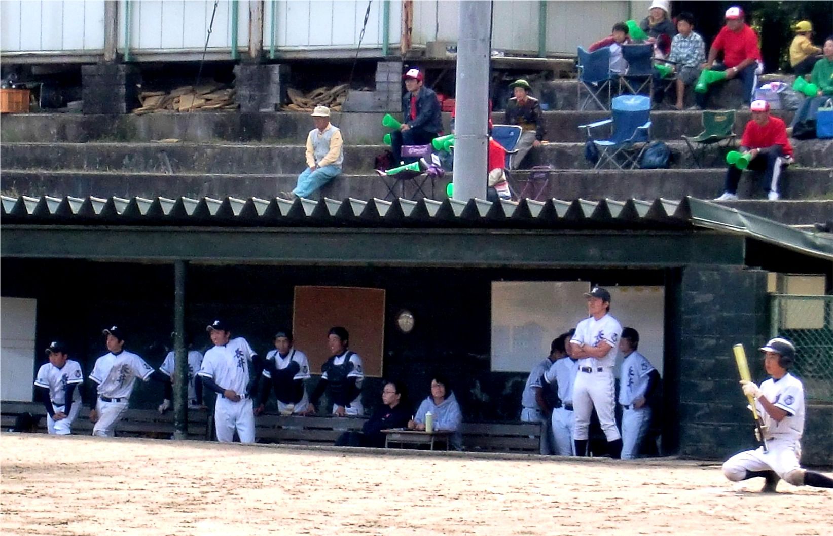 チャンスに1本出ず　サヨナラ負け!!