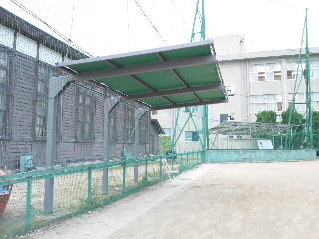 念願の日陰です。