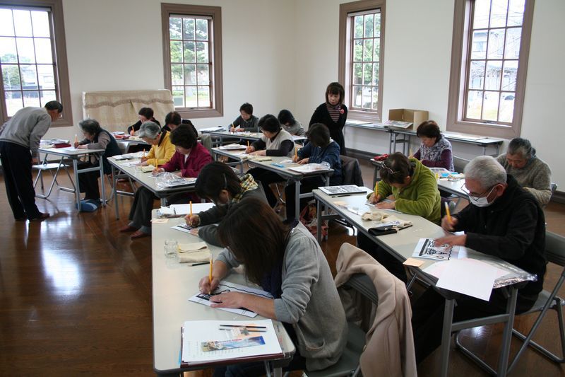 切り絵教室が開催されました(11月20日)