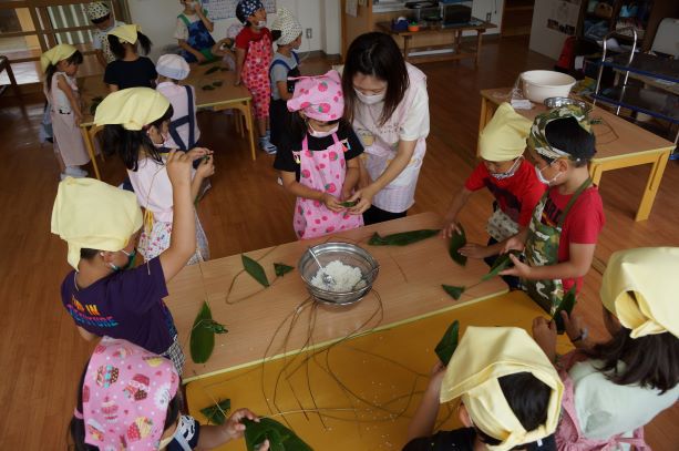 年長組☆笹巻き作りに挑戦！！