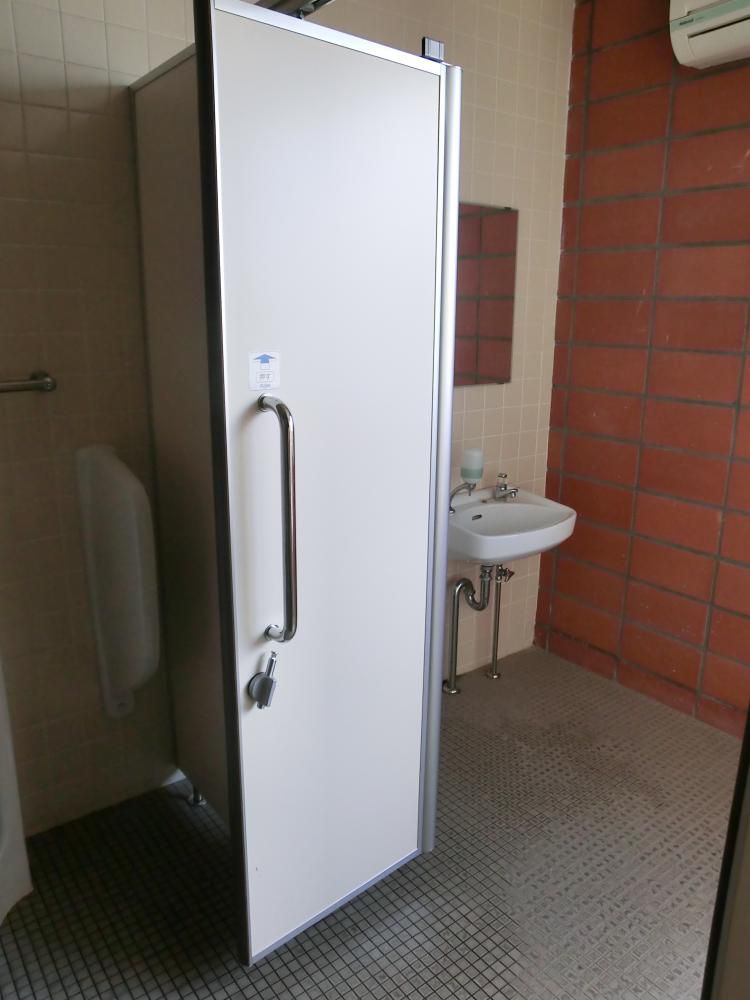 　センターのトイレが生まれかわりました