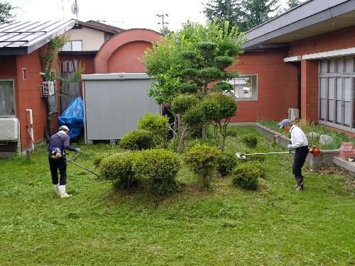 老人福祉センターで早朝作業を行いました。