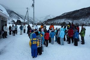 土曜らんど『雪あそび体験』が行われました