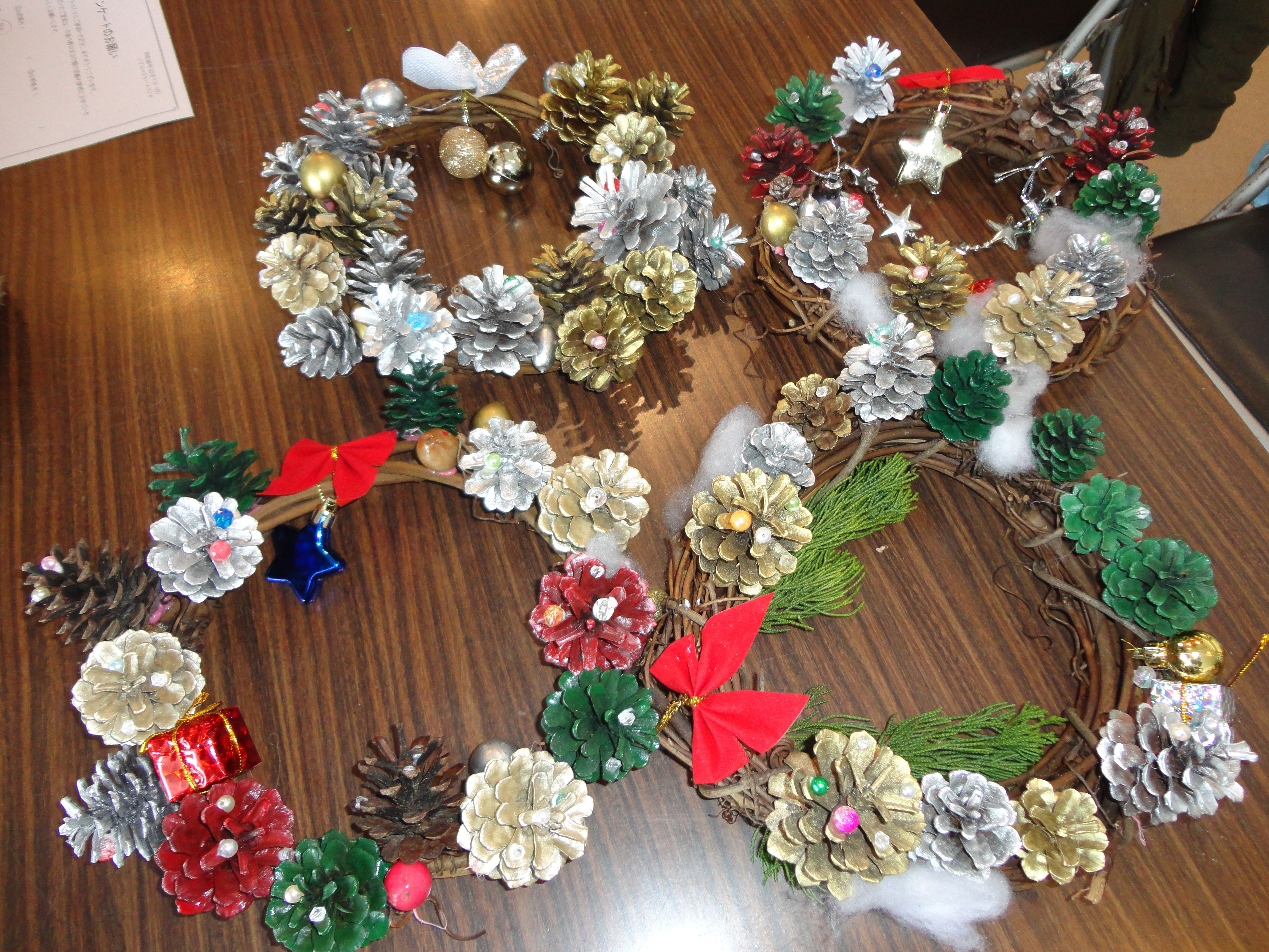 クリスマスリースづくり開催のお知らせ