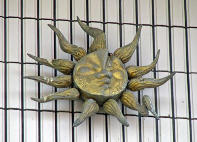 【TASビルの岡本太郎】