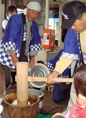 【お月見もっちぃ列車が走りました】
