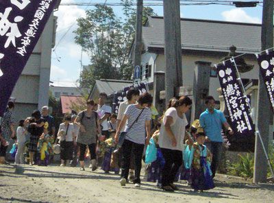 【6年に1度の稚児行列が行われました】