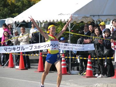 【秋晴れの長井で白熱の山形県高校駅伝！】