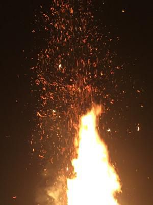 【小正月の火祭り行事『ヤハハエロ』】
