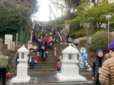 【雪灯り回廊　in  池上本門寺】