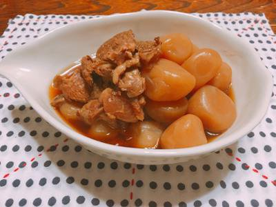 【すじ肉はとろっとろ“米沢牛すじ入り玉こん” 】