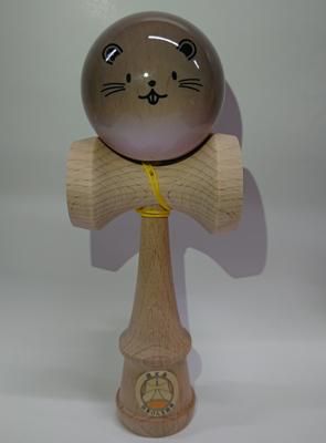 【今年は子年！　干支けん玉登場】