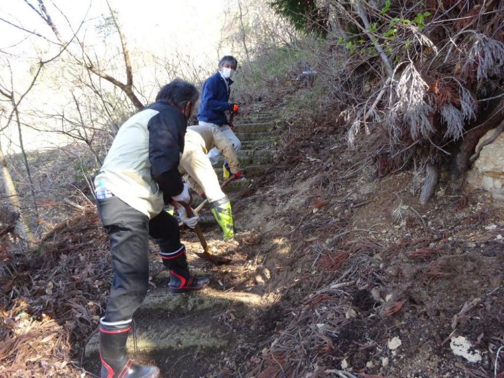 岩部山遊歩道整備