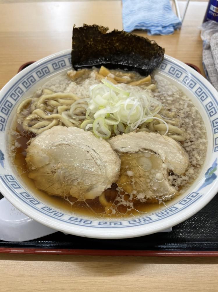 休日らーめん