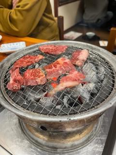 炭火焼肉　牛酒亭