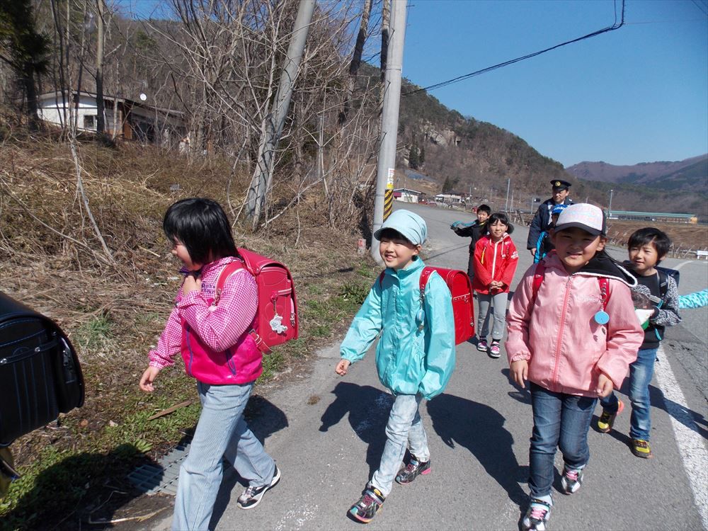中川小学校☆下校指導