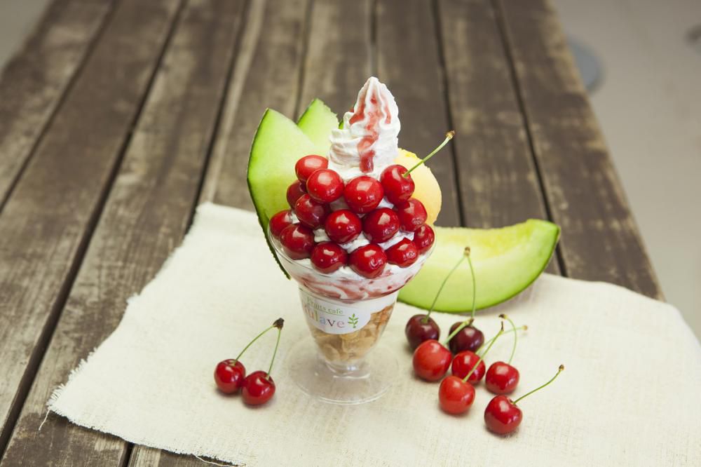 仲野観光果樹園　～Fruit’s cafe Rulave～　でございます。