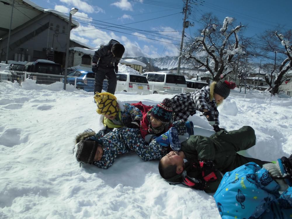 雪あそび　パート1
